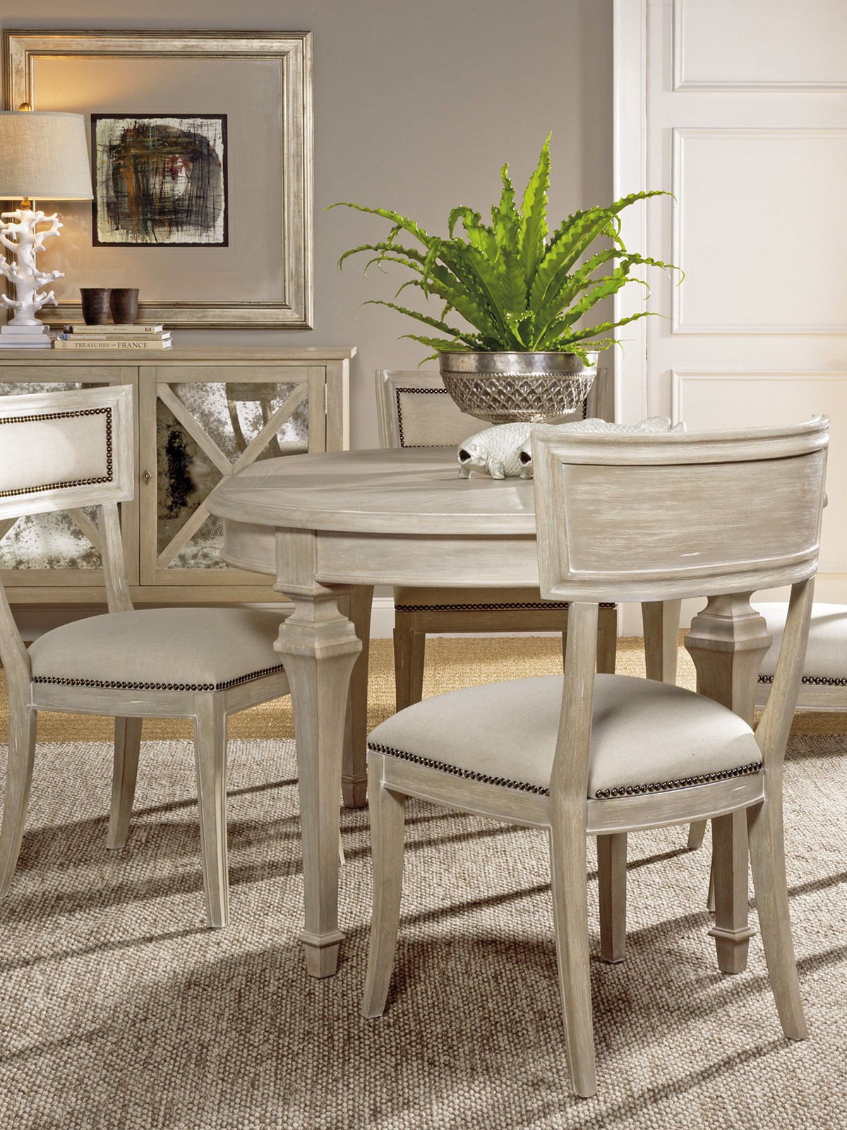 Aperitif Round/Oval Dining Table | Lexington Home Brands