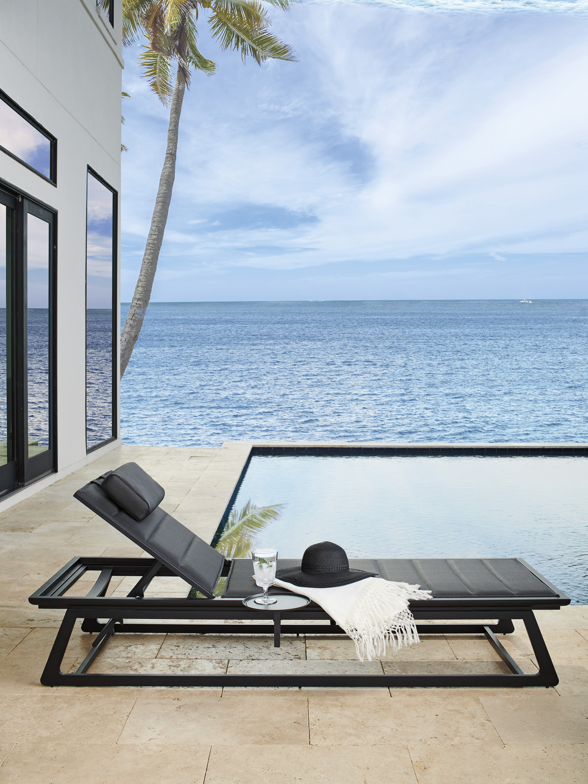 Tommy hotsell bahama chaise