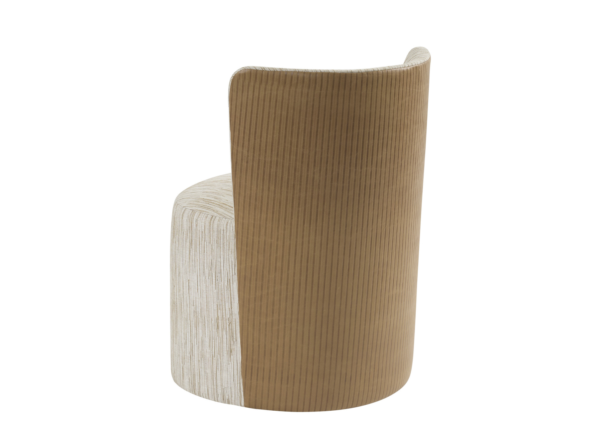 LL7444_12_237011_902571_Silo_back