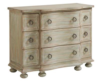 Mc Alister Hall Chest