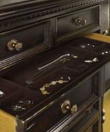 Stony Point Chest