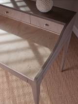 Mercury Desk