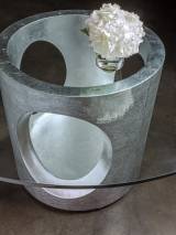 Circa Round Dining Table With Glass Top