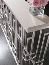 Mar Monte Grate Console