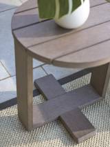 Round Table