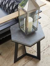 Spot Table