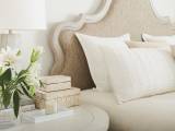 Zuma Upholstered Panel Bed 6/6 King