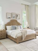 Valley Club Panel Bed