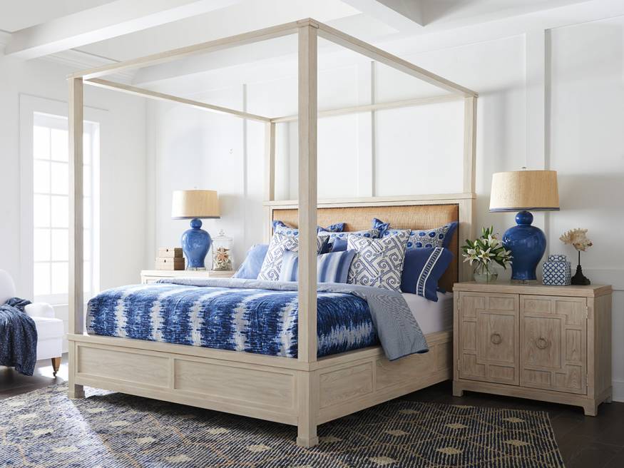 Shorecliff Canopy Bed | Lexington Home Brands